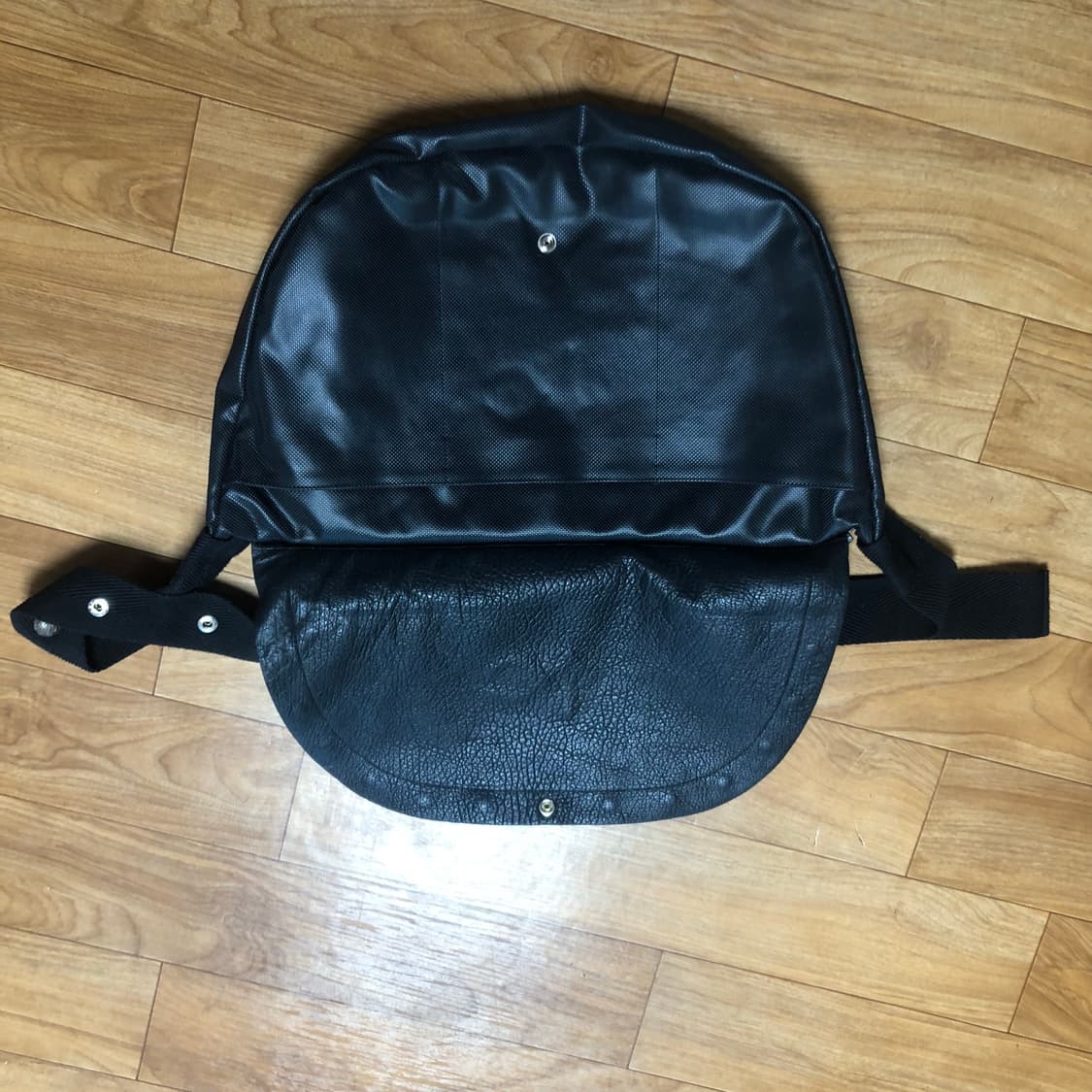 떠그클럽 드레곤 메신저백 블랙 상품이미지4