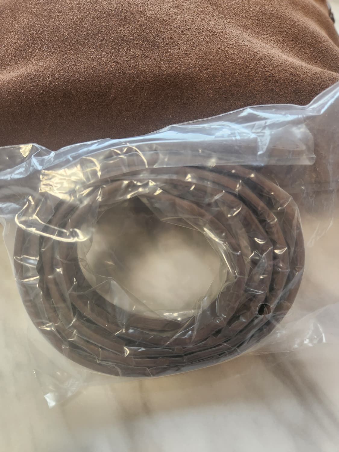 드메리엘 베네타 호보백 스몰 스웨이드 상품이미지5