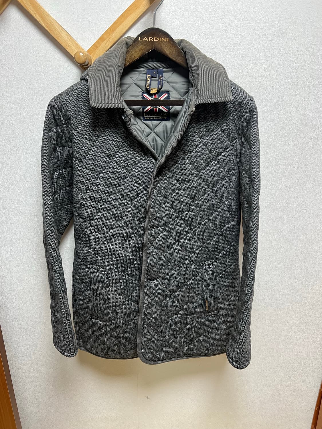 라벤헴 퀼팅자켓 다크그레이 헤링본 M사이즈 상품이미지1