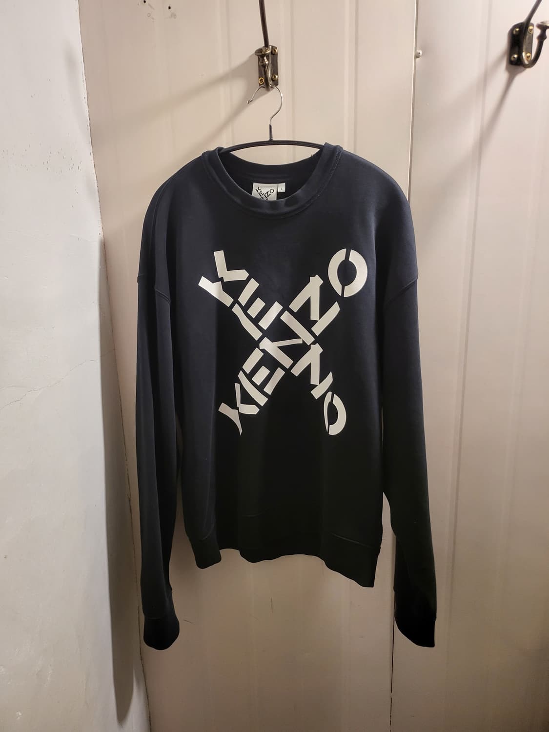 [L]겐조 크로스 로고 맨투맨 블랙 상품이미지2