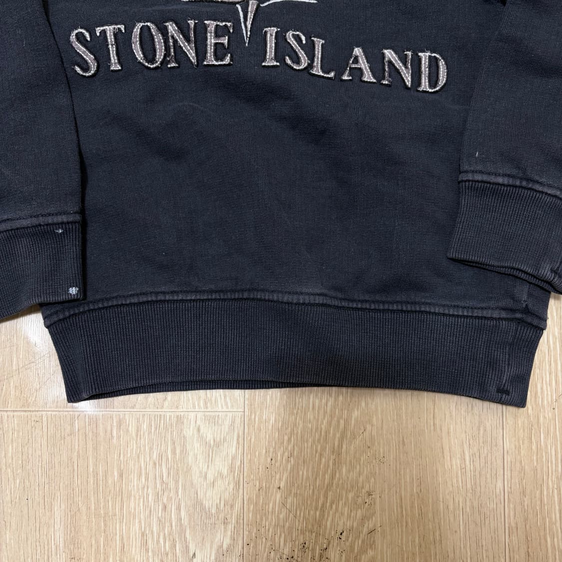 스톤아일랜드 키즈 빅로고 맨투맨 2세 상품이미지3
