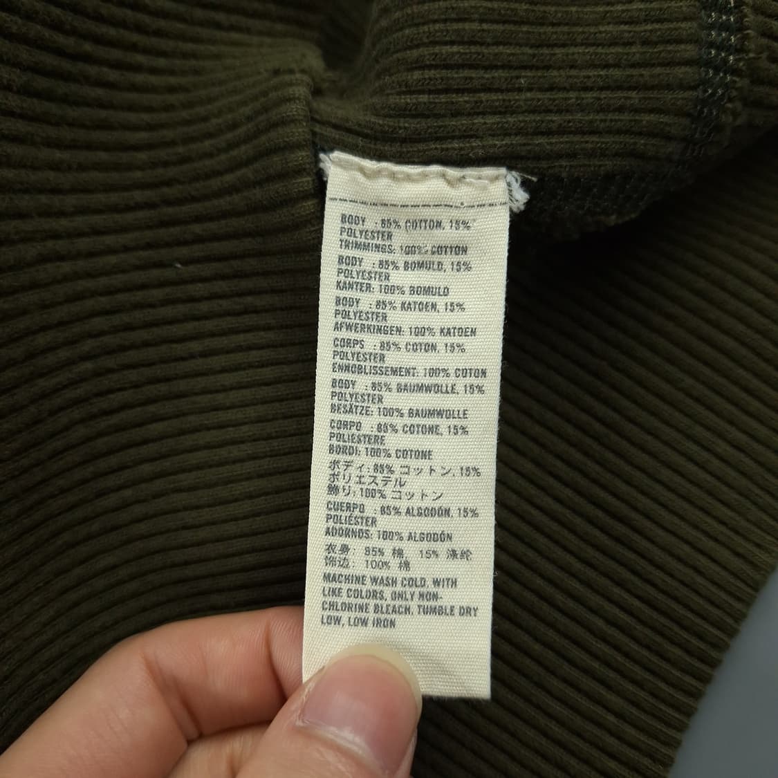 아베크롬비 피치 카키 데미지드 A92 반집업 머슬핏 맨투맨 티셔츠 L 상품이미지9