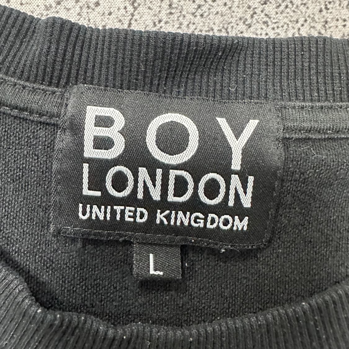 ✨ (바배) BOY LONDON 보이 런던 블랙 맨투맨 상품이미지3