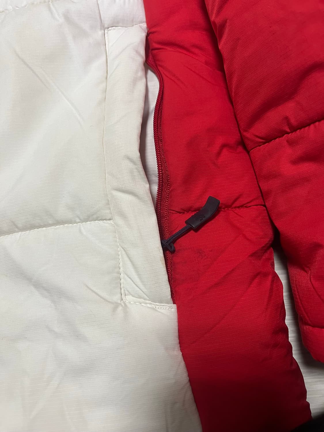 아디다스 리버풀 패딩점퍼 M 상품이미지3