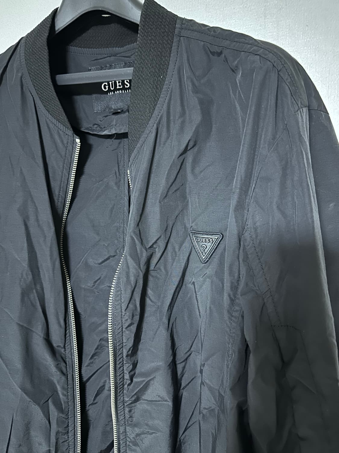 게스 블랙 봄버 자켓 상품이미지2