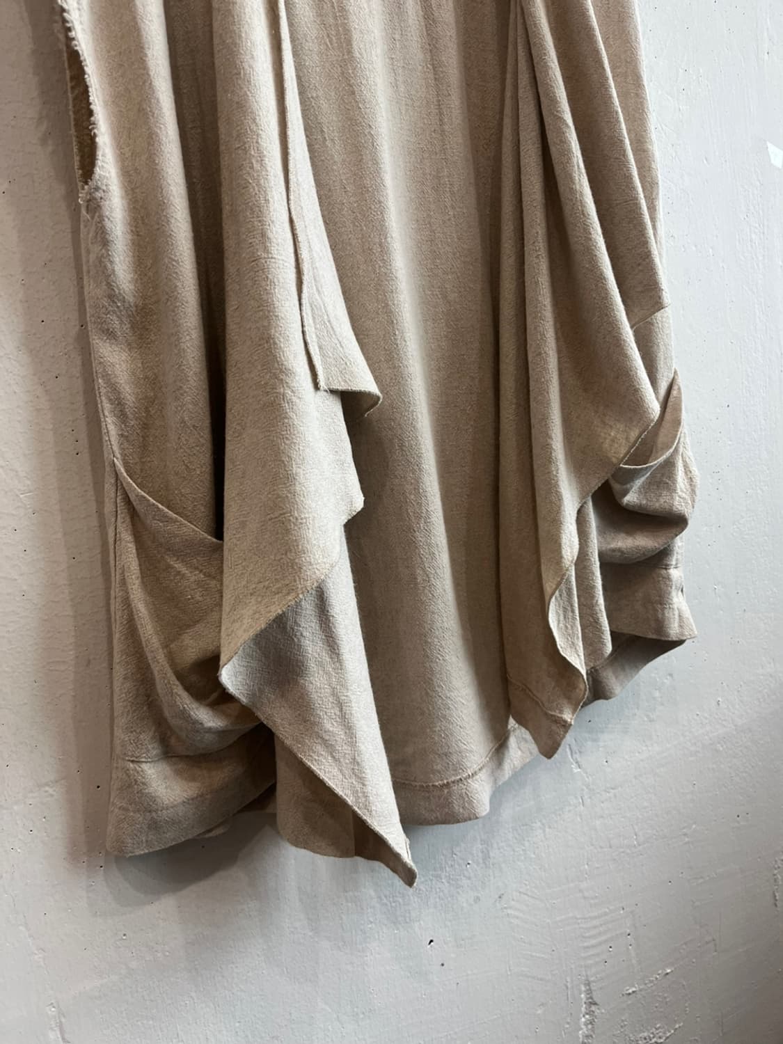 Karen Kane 드레이프 린넨 슬리브리스 베스트 Made in USA 상품이미지3