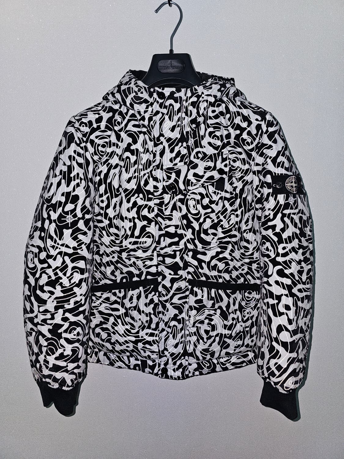 스톤아일랜드 주니어 리플렉티브 패딩 12Y 상품이미지2