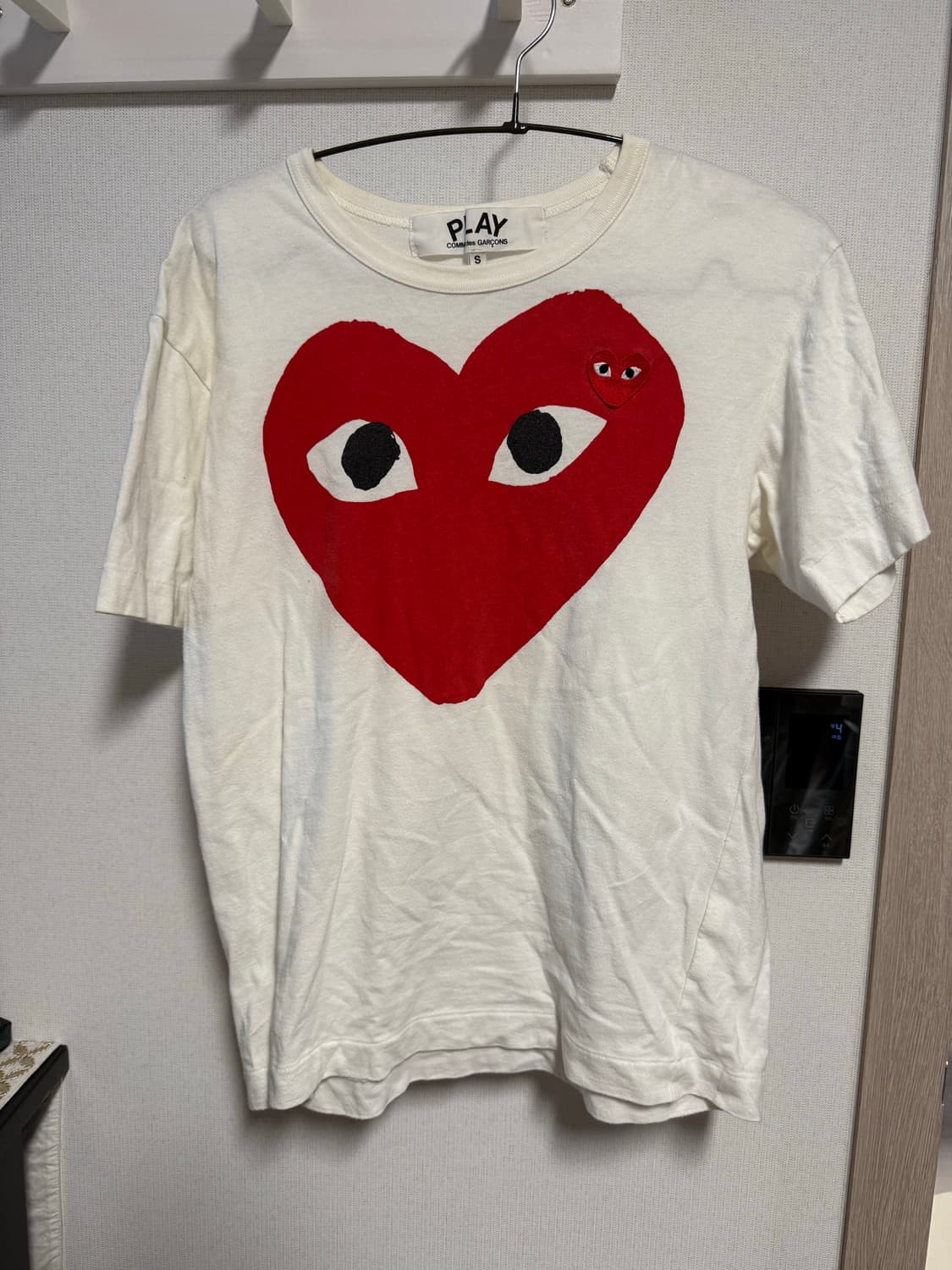 (W) 플레이 꼼데가르송 레드 더블 하트 티셔츠 화이트 상품이미지2