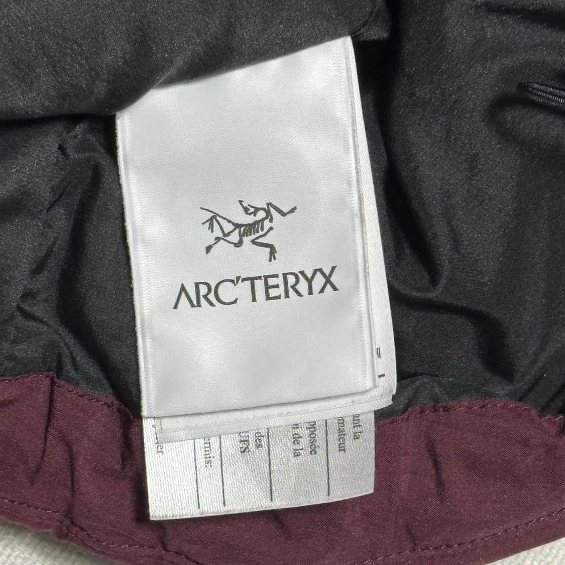 M 아크테릭스 아톰 버건디 등산 자켓 상품이미지5
