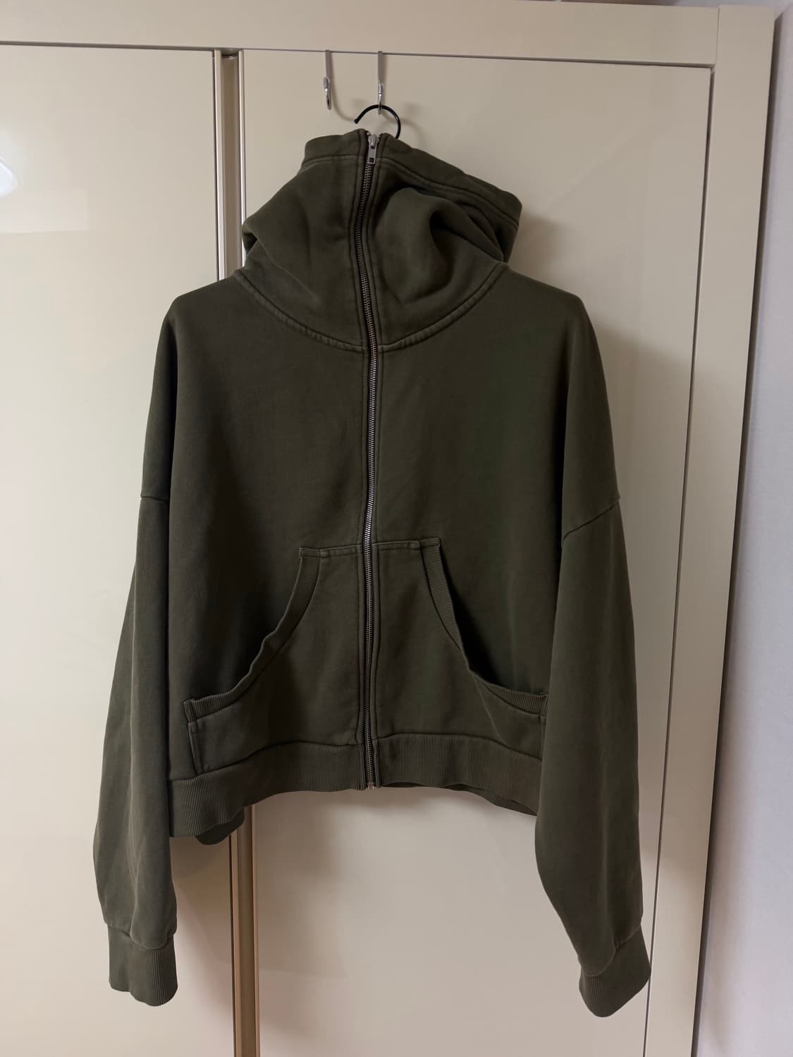 엔타이어 스튜디오 올리브 후드집업 상품이미지2