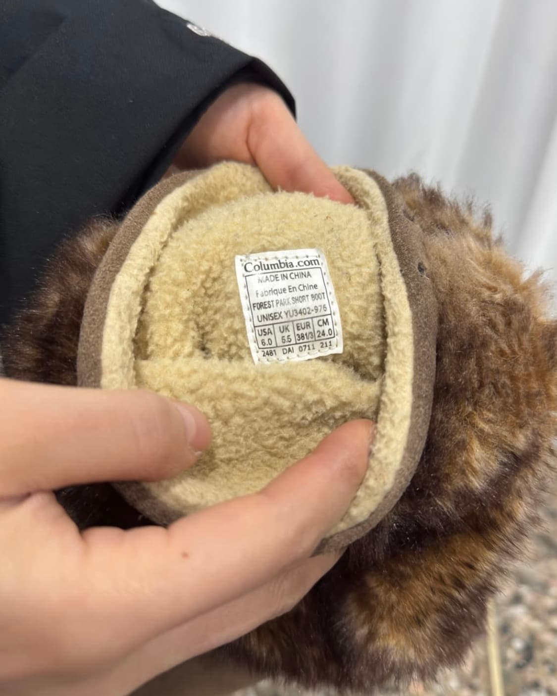 컬럼비아 퍼 어그부츠 갸루 털 초코 상품이미지5