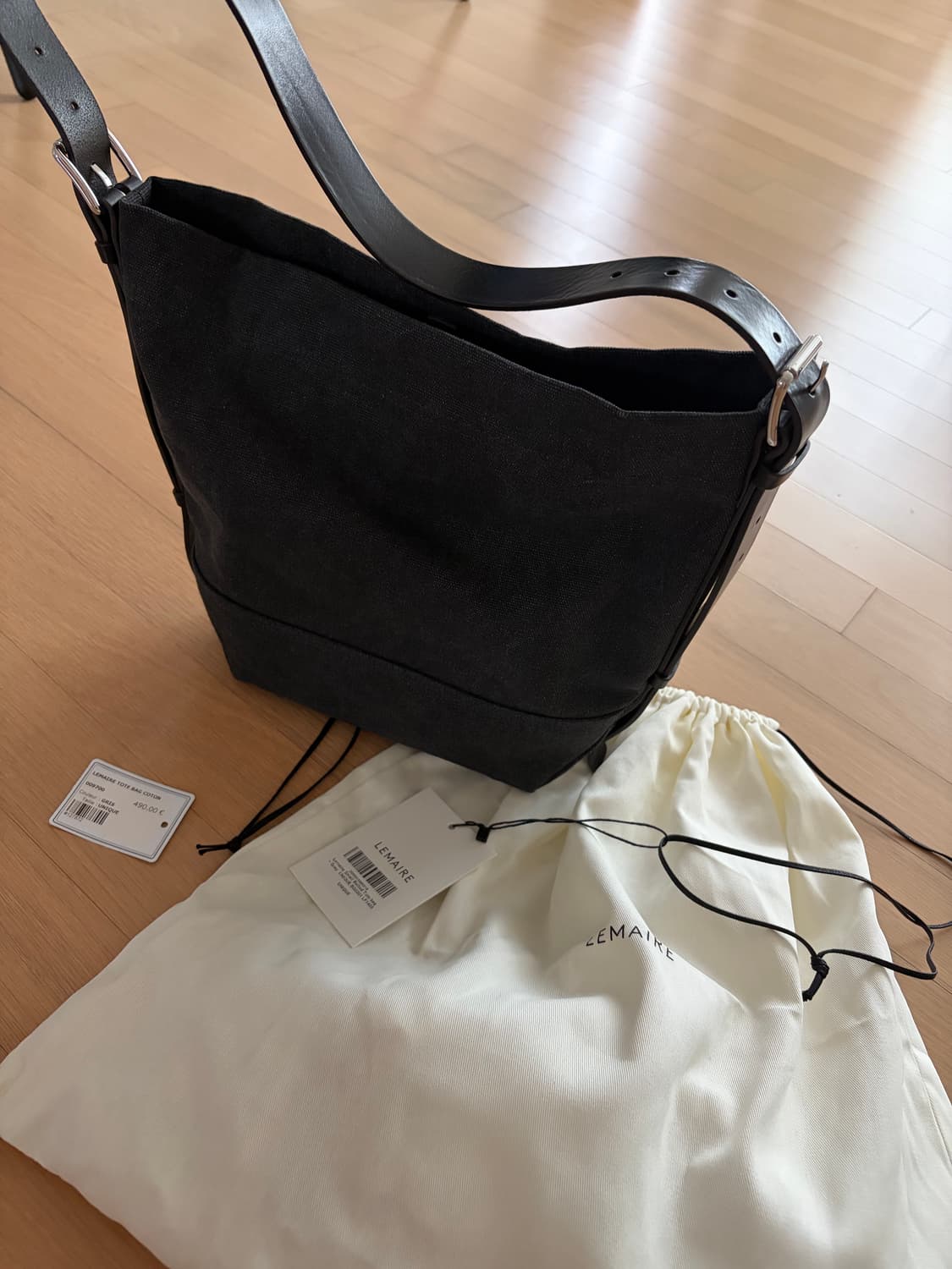 르메르 벨티드 토트백 스몰 애쉬컬러 상품이미지1