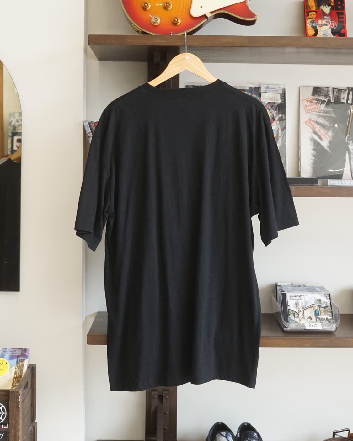 Turn In Your Weapons 상품이미지2