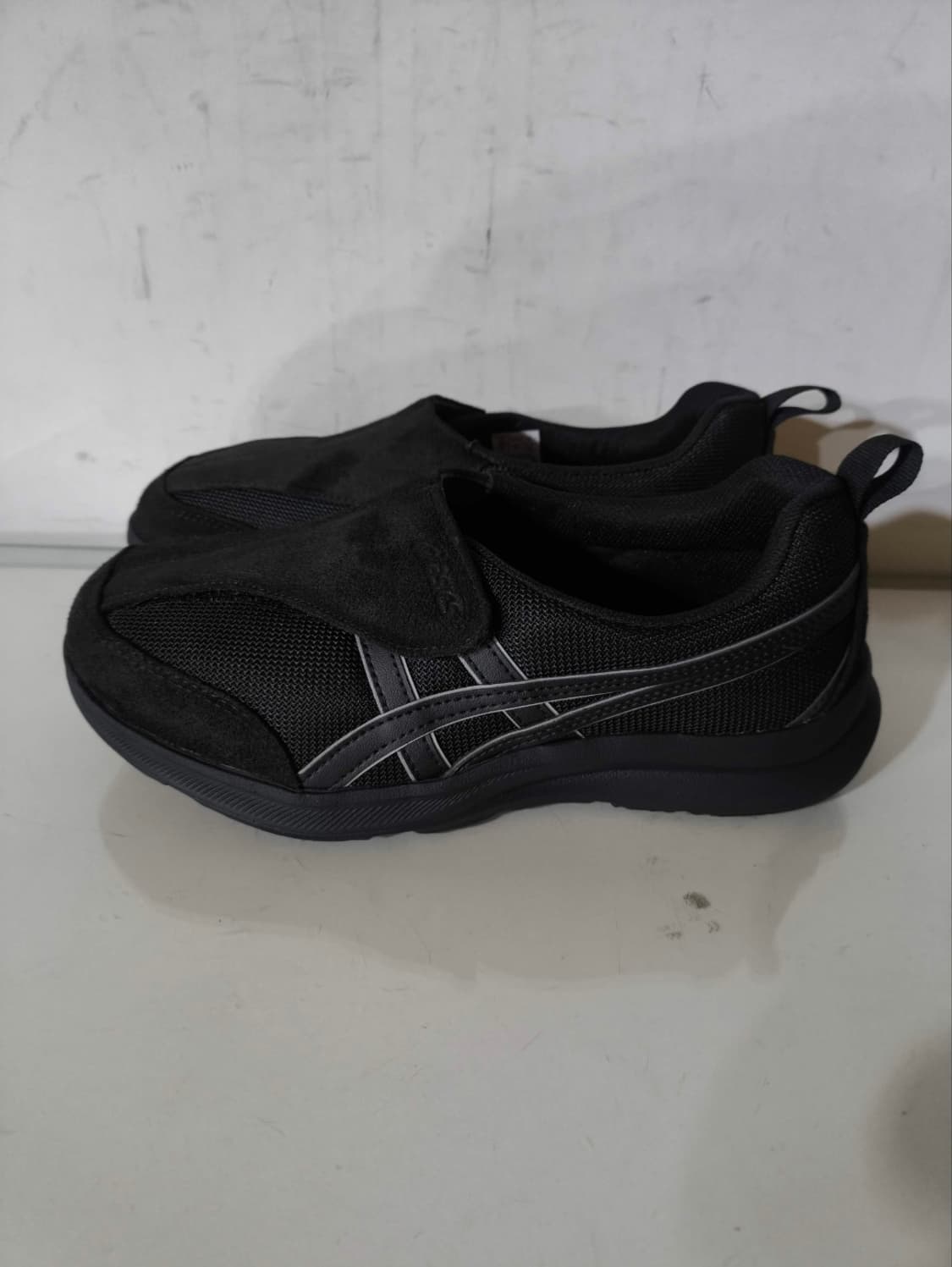 240mm 아식스 밸크로 워크 워킹화 상품이미지1