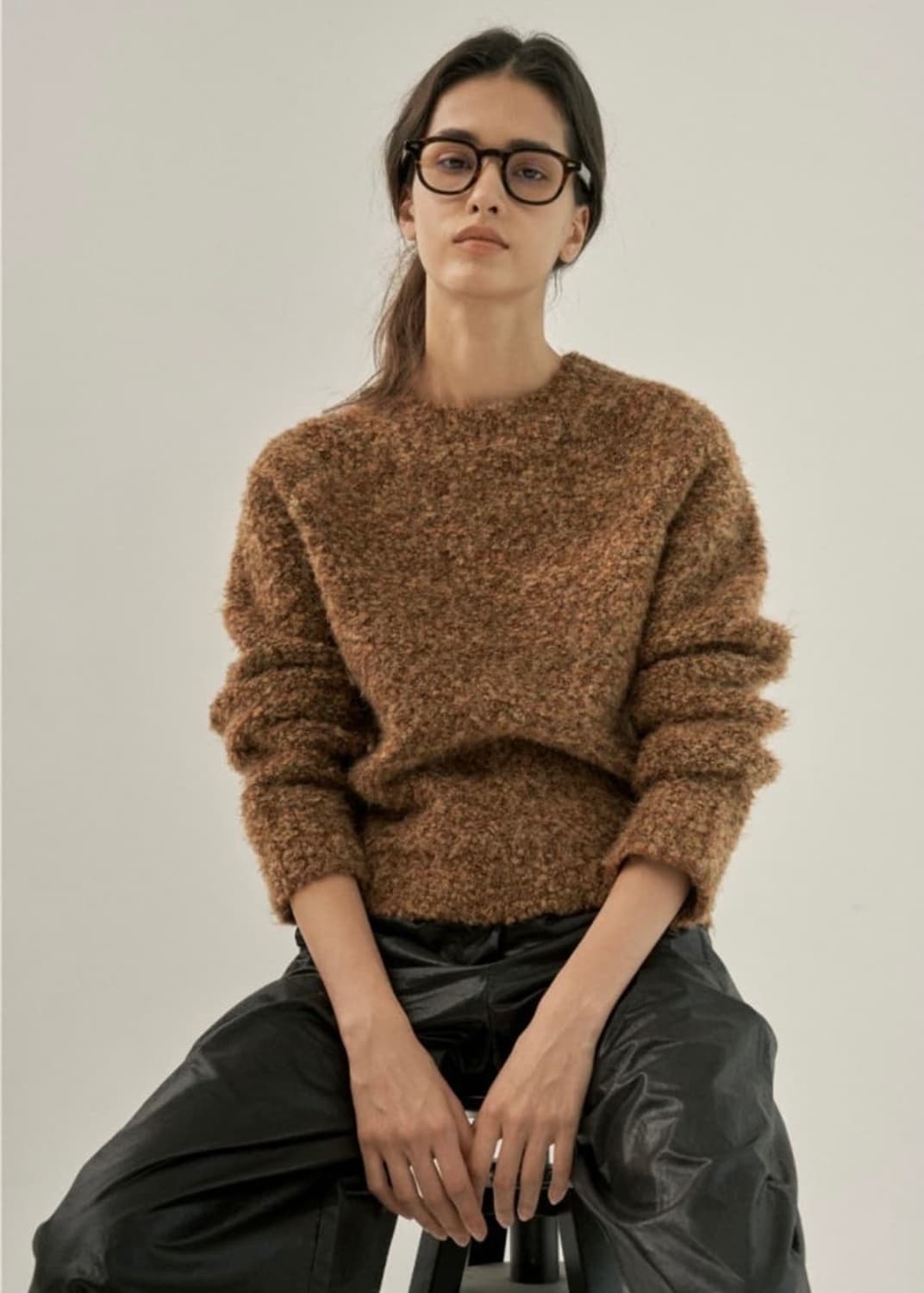 Ged(게드) 라운드넥 부클 니트 브라운 상품이미지1