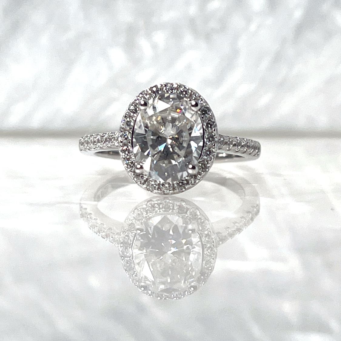 *새상품* 모이사나이트 오벌 컷 파베 헤일로 은반지 상품이미지1