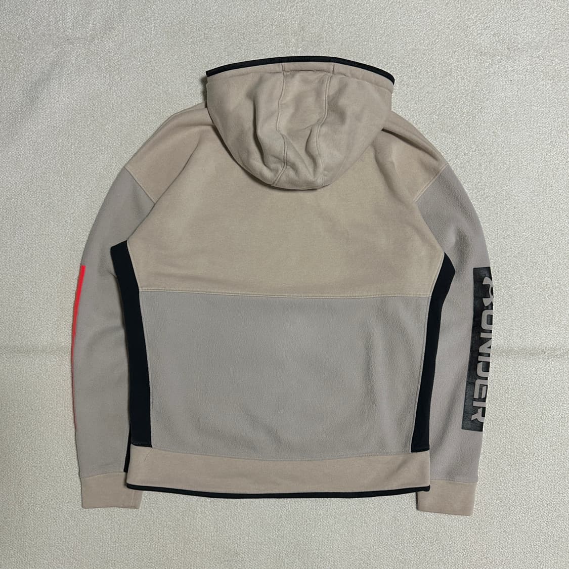 언더아머 팩 후드티 상품이미지3