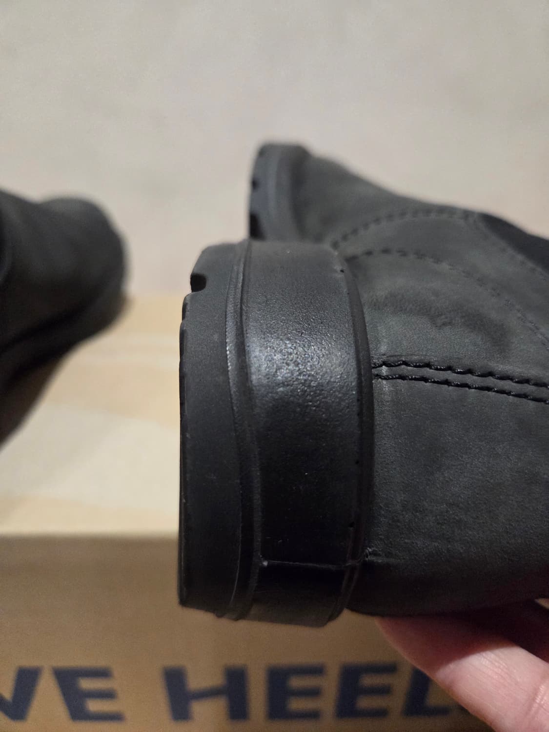 블런드스톤 CLASSIC 587 러스틱블랙 AU 7 상품이미지7