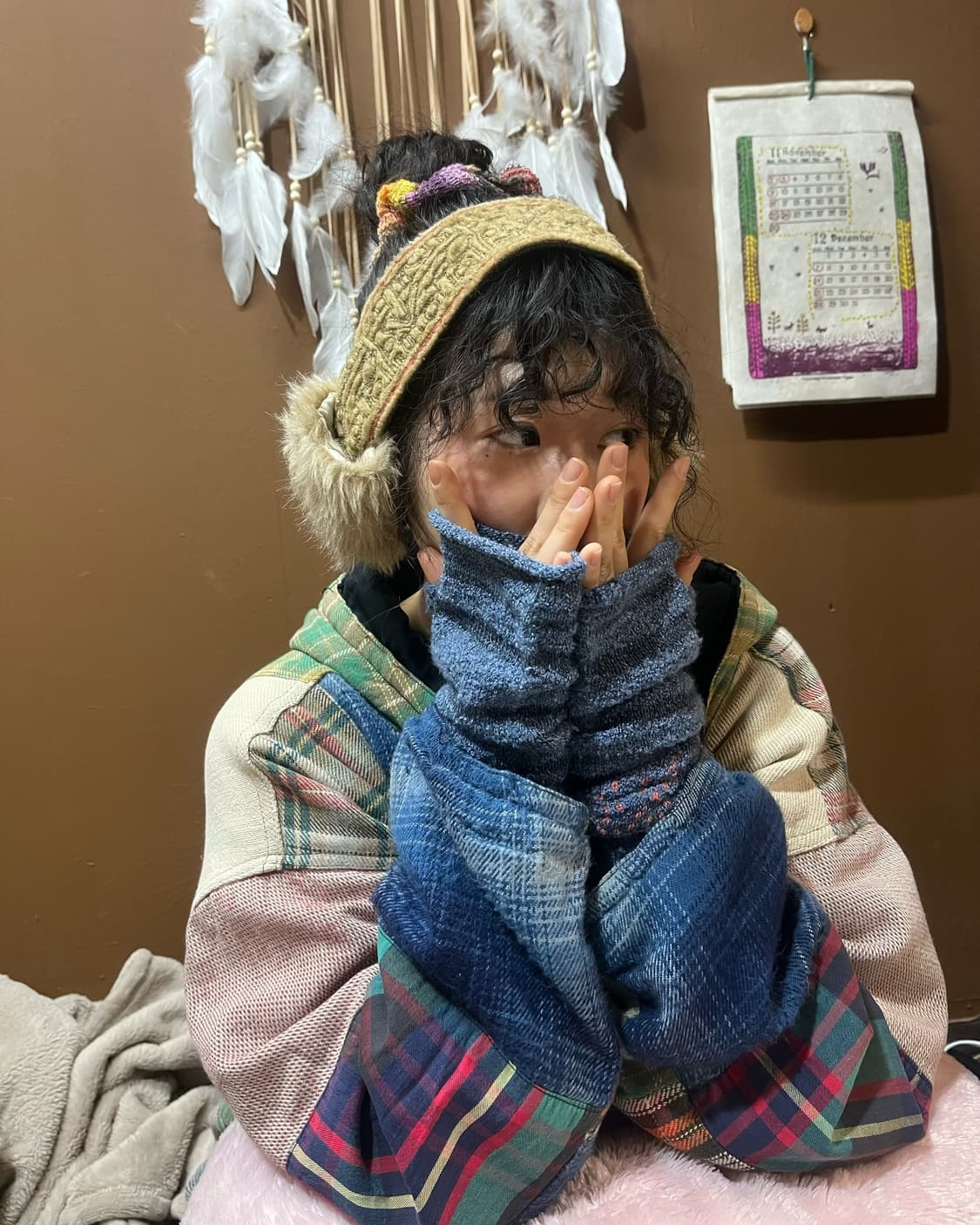 캐피탈 패턴 핸드워머 상품이미지2