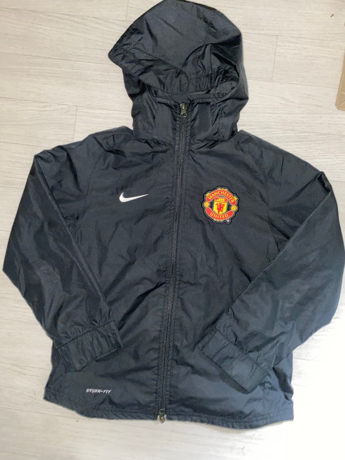 나이키 맨유 바람막이 블랙 스톰핏 상품이미지1