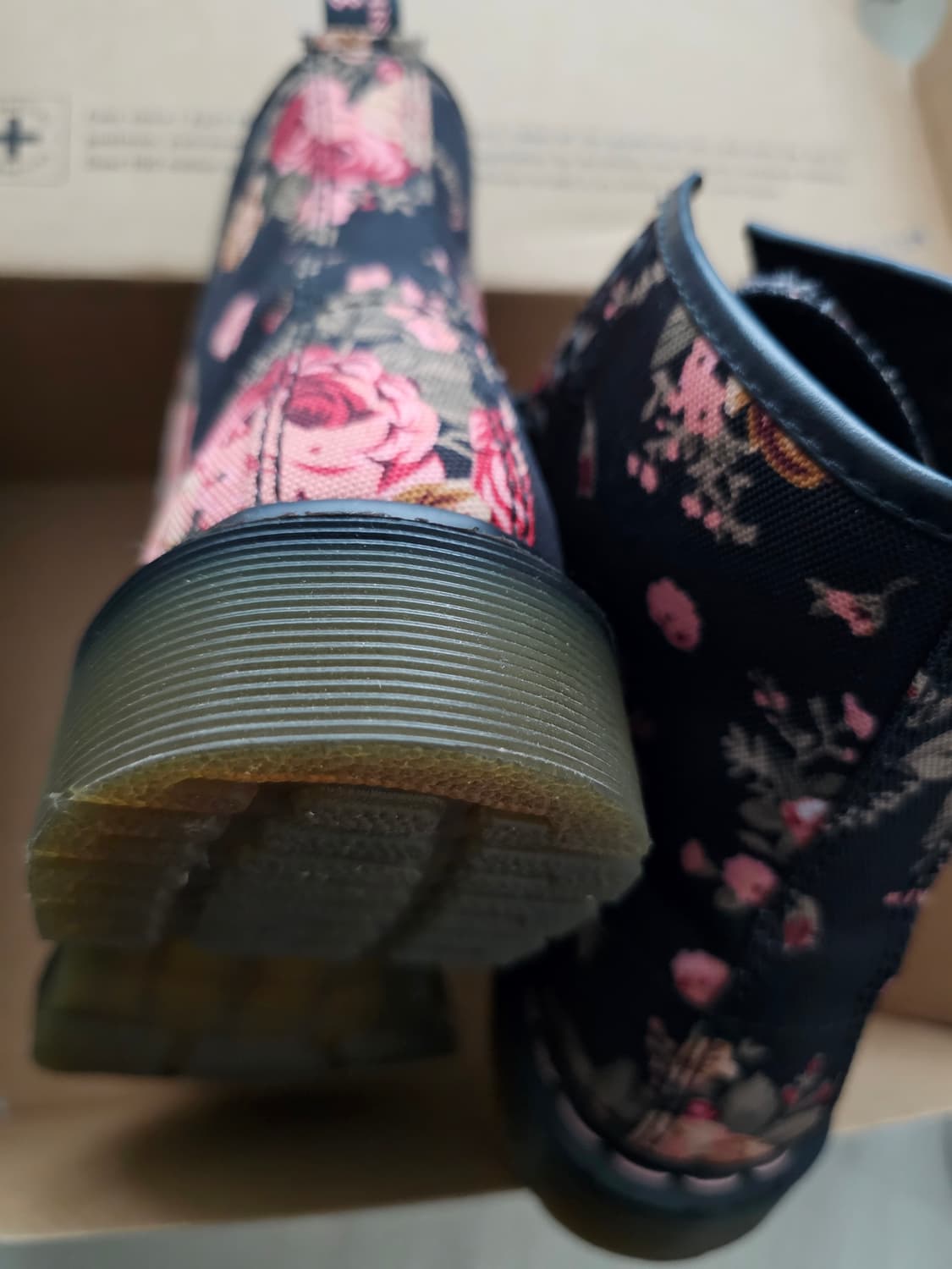 닥터마틴 플로럴 여성 부츠 UK5 상품이미지6