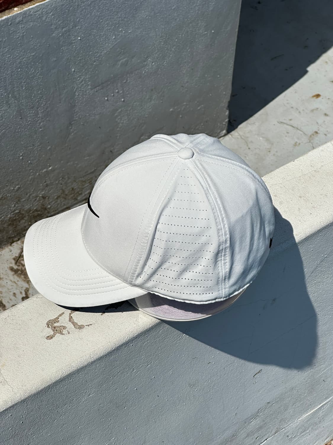 [L-XL] 나이키 골프 그레이화이트 볼캡 모자 상품이미지3