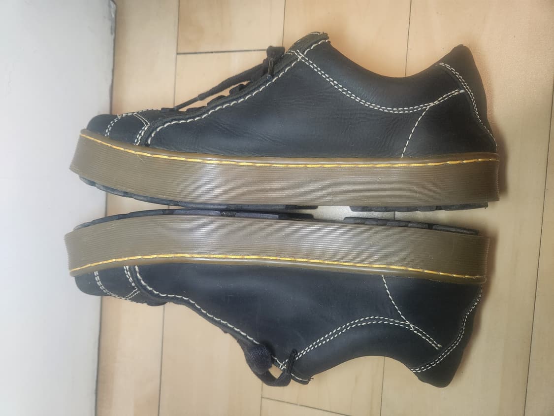 닥터마틴 2827 빈티지 블랙 스티치 스니커즈 270 상품이미지4