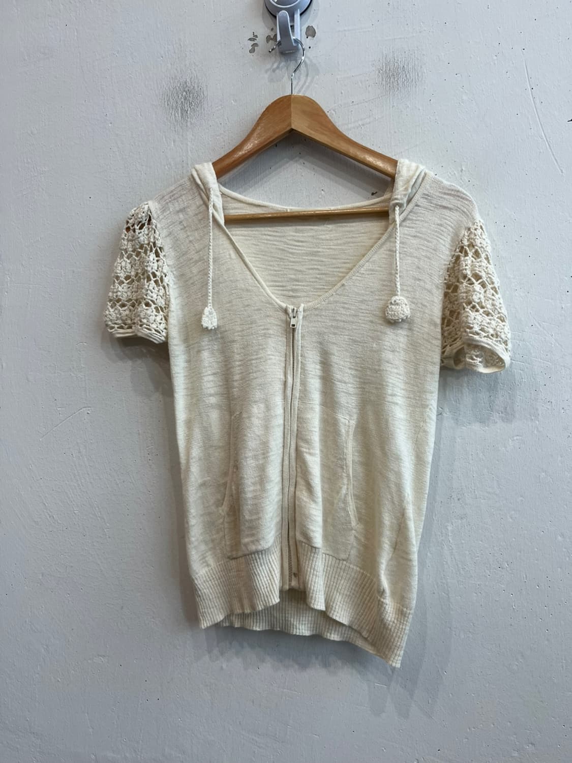armoire caprice JPN 모리 하프 크로쉐 후드집업  상품이미지1