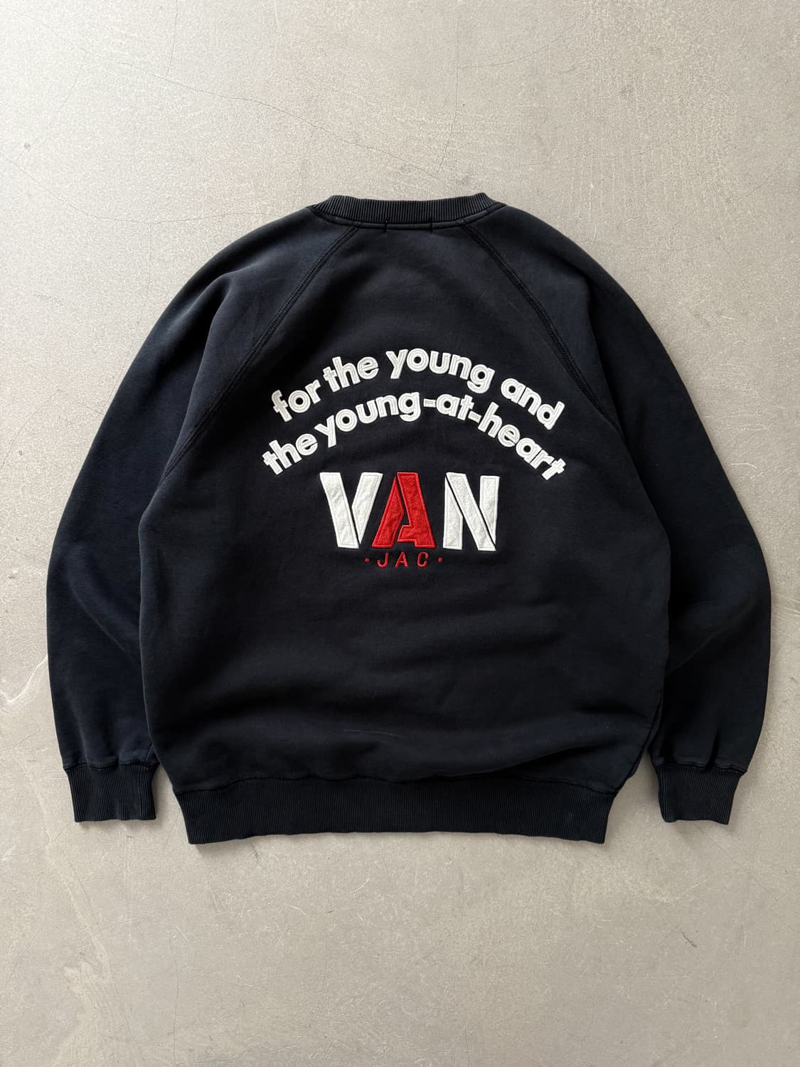 Vintage VAN Embroidery Sweatshirt 상품이미지1