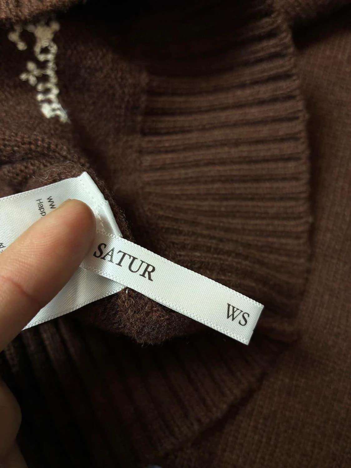 세터 AW 콘트라스트 스티치 세미 크롭 니트 PN8491 상품이미지7