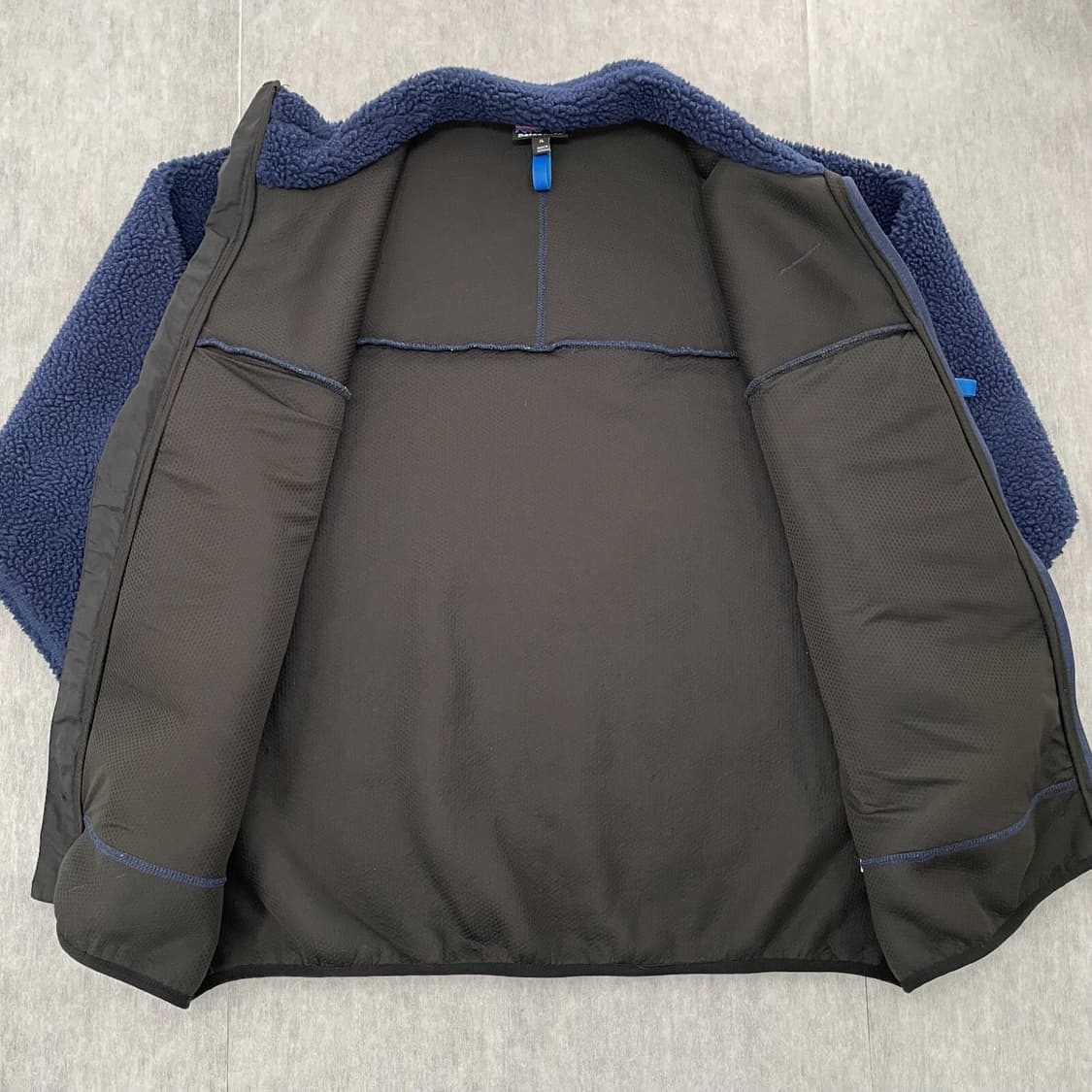 파타고니아 클래식 레트로-X 플리스 자켓 클래식 네이비 상품이미지5