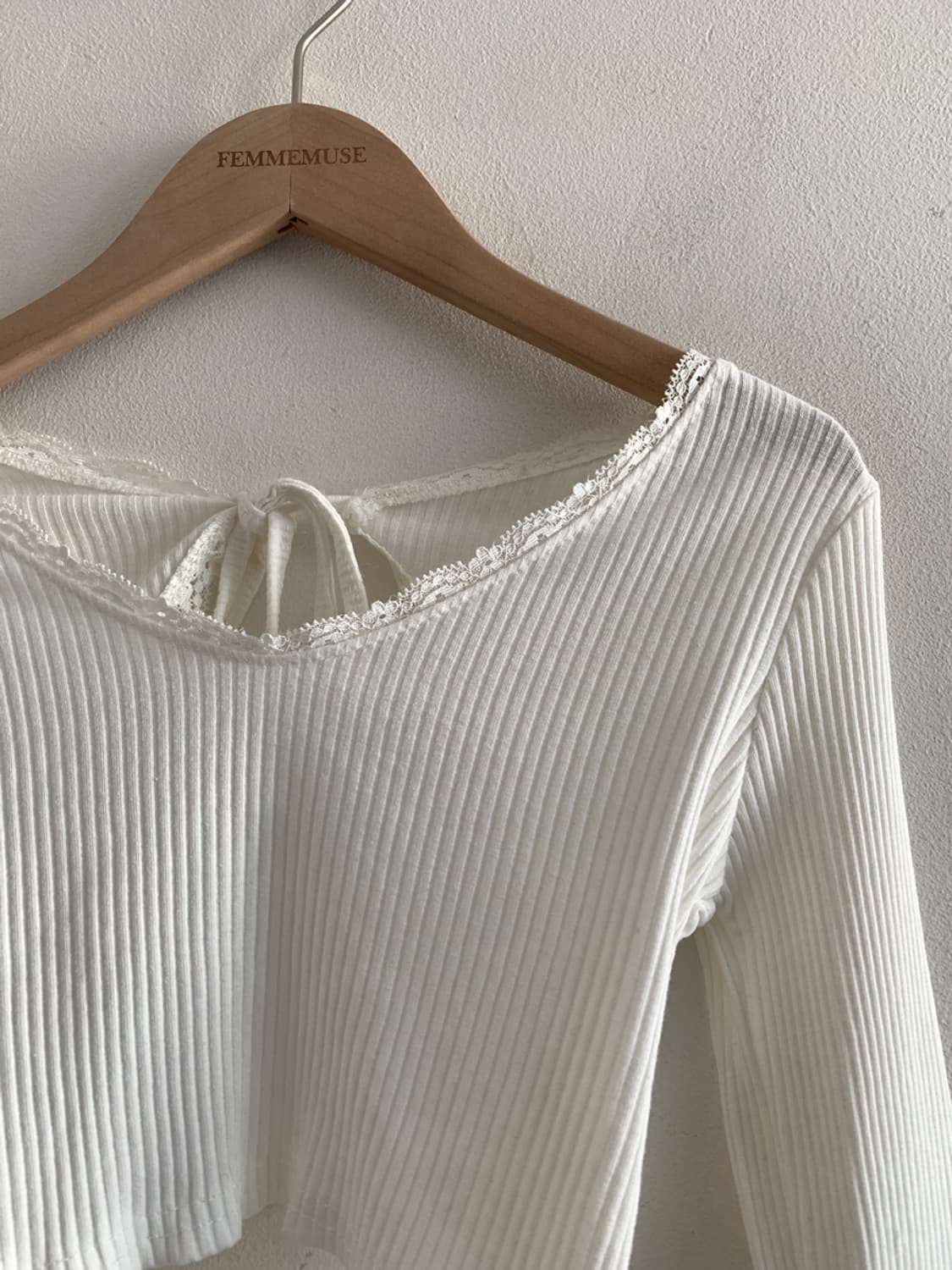 ack ribbon lace v neck t 상품이미지4