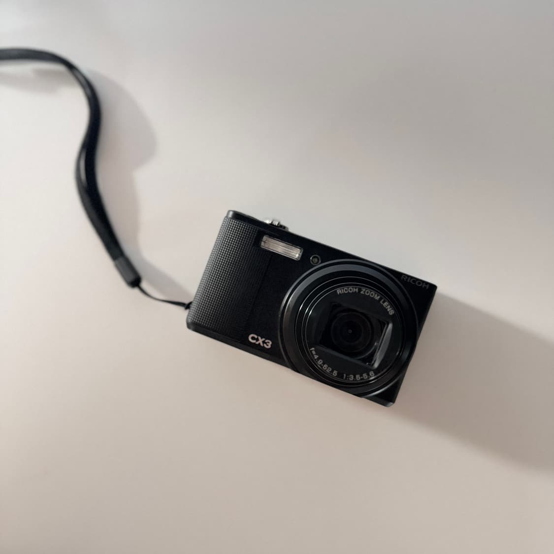 ✨키키/베이비몬스터 로라 픽✨ 미품 Ricoh 리코 CX3  빈티지디카 상품이미지2