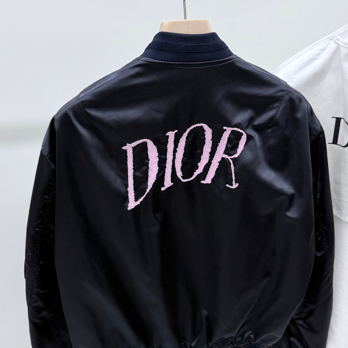 [S+급/50] 디올 X 알렉스 폭스턴 봄버 자켓 블랙 상품이미지2