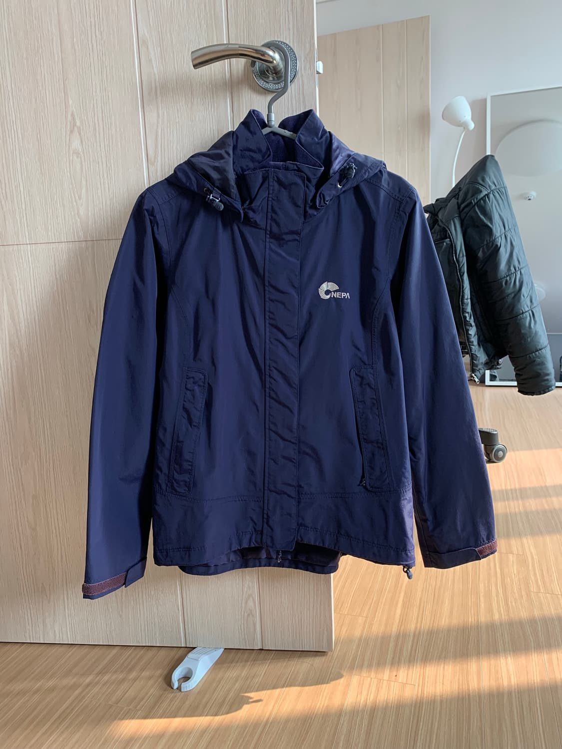 네파 여성 바람막이 상품이미지1