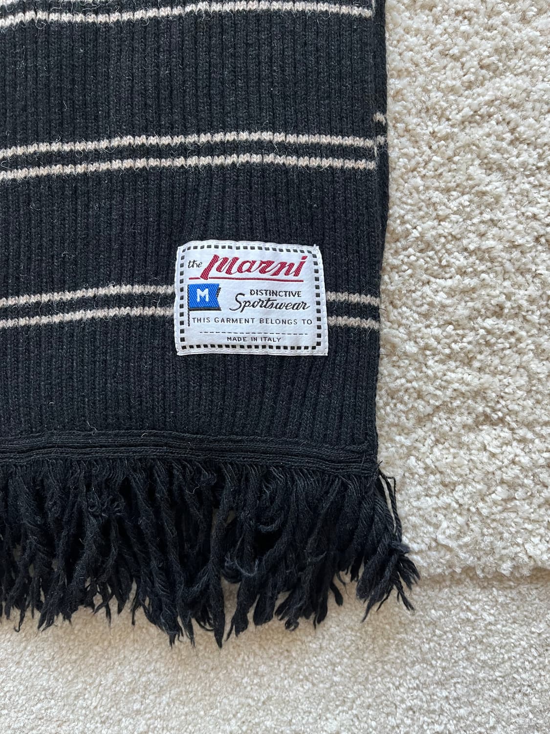 마르니 이태리 블랙 스트라이프 머플러 상품이미지3