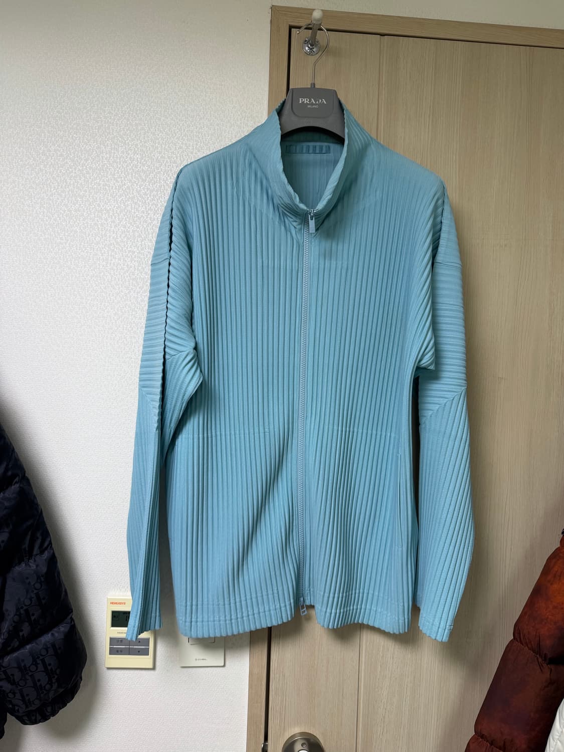 [4] 옴므플리세 플리츠 집업 자켓 상품이미지1