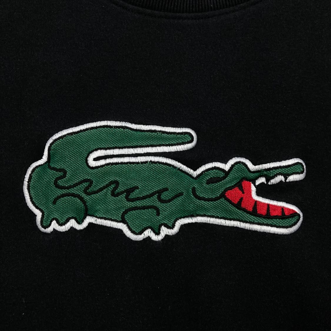 라코스테 빅로고 블랙 맨투맨 상품이미지2