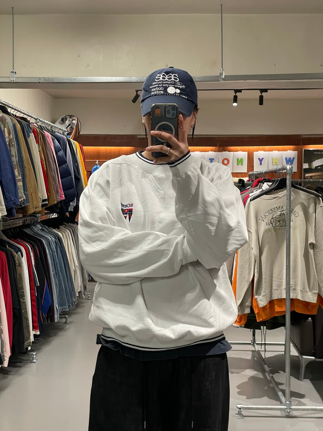 카니발 맨투맨 티셔츠   상품이미지2