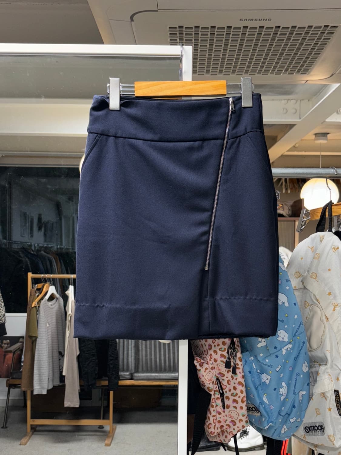 베네통 사선지퍼 스커트 상품이미지1