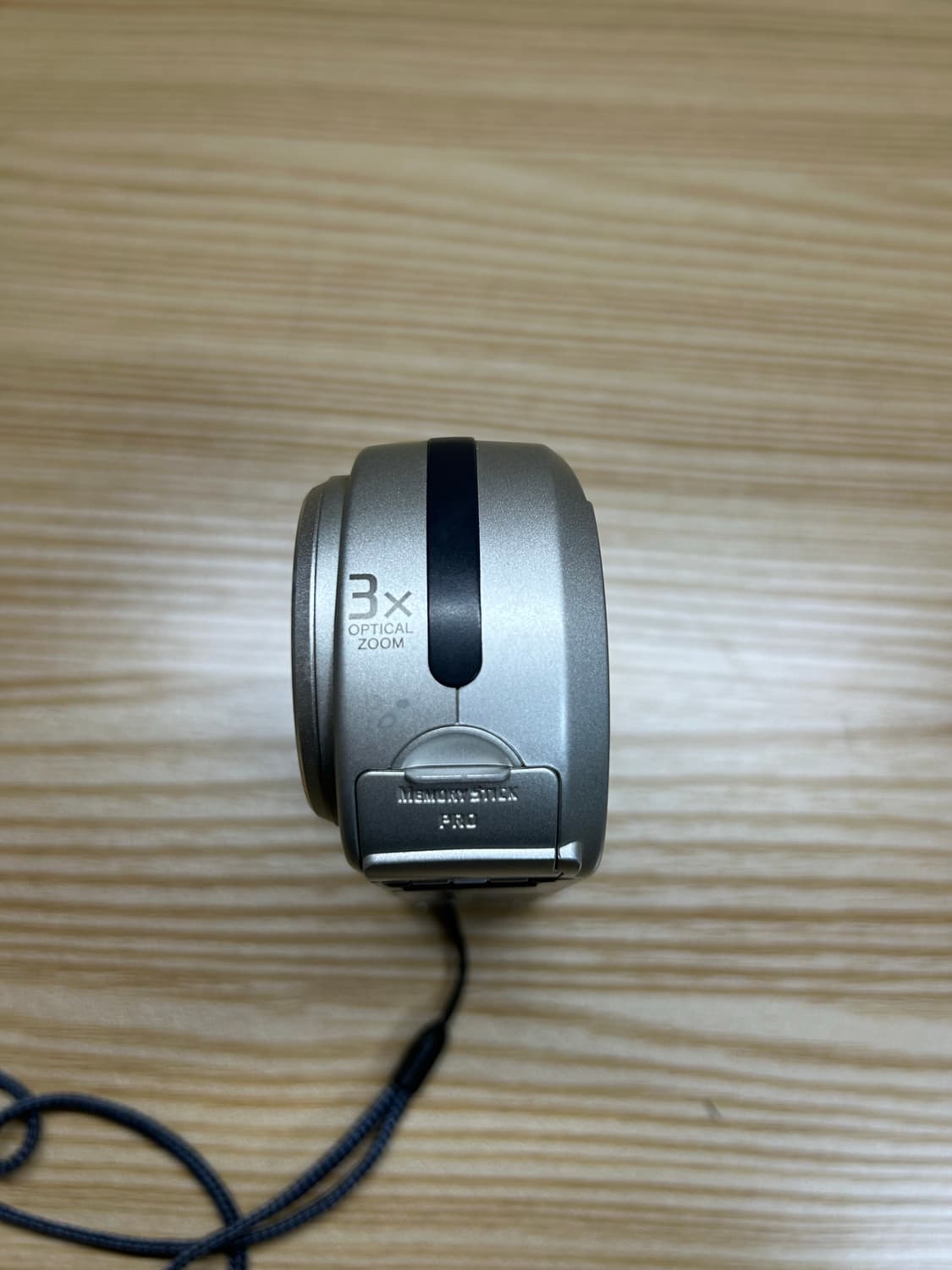 소니 디카 사이버샷DSC-P72 디지털 카메라 상품이미지3