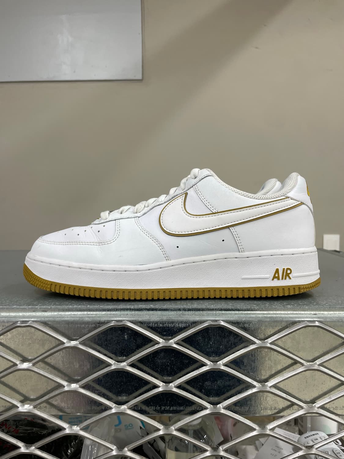 나이키 에어포스 1'07 화이트 브론진 275 상품이미지1