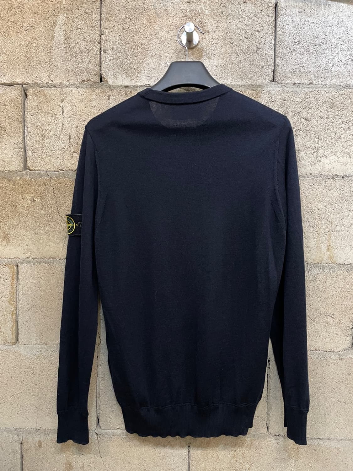 스톤 아일랜드 와펜 네이비 니트 상품이미지4