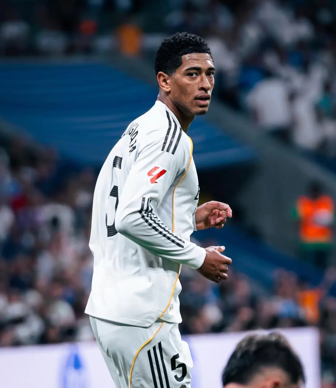 25-26 레알마드리드 홈킷 주드 벨링엄 긴팔유니폼 XL 상품이미지9