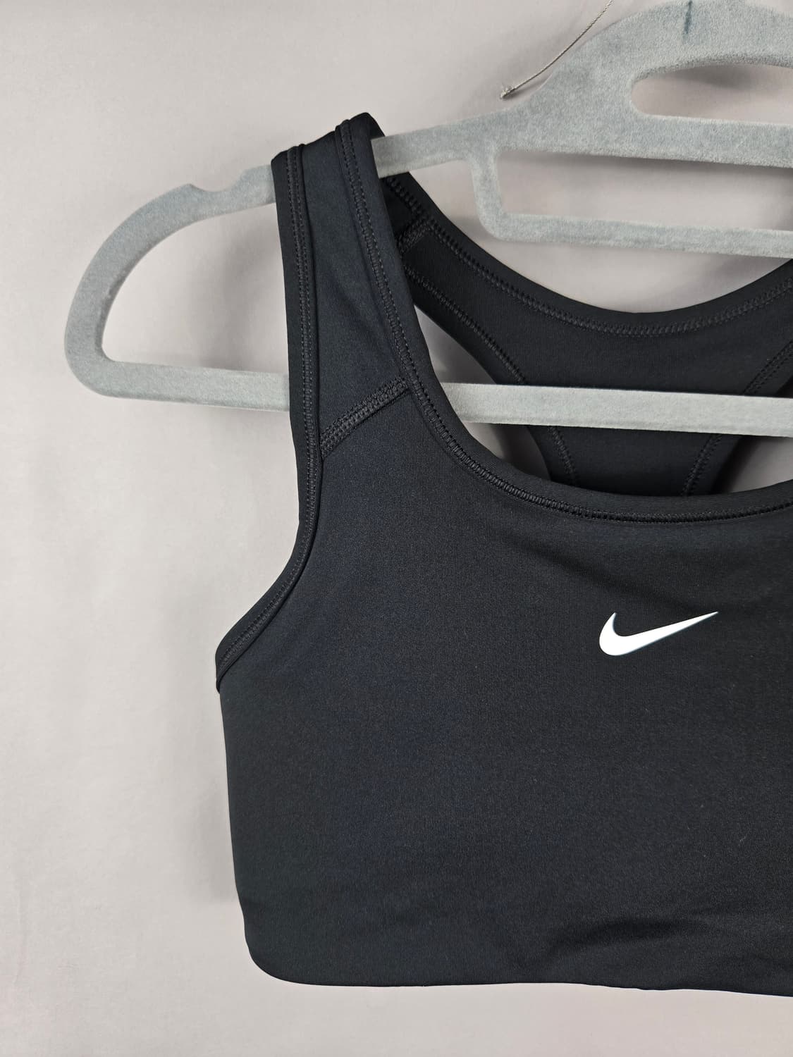[무료배송]나이키 S 여성 브라탑 스포츠브라 블랙 상품이미지2