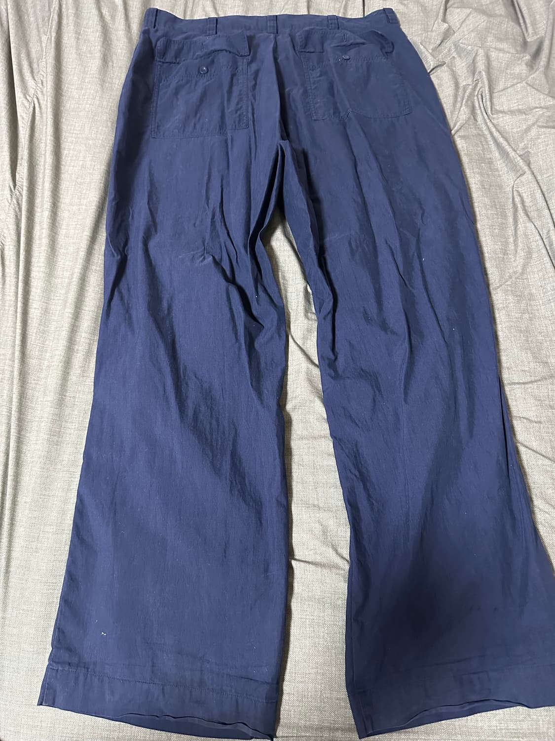 폴로 랄프로렌 네이비 나일론 팬츠 착샷O 상품이미지4