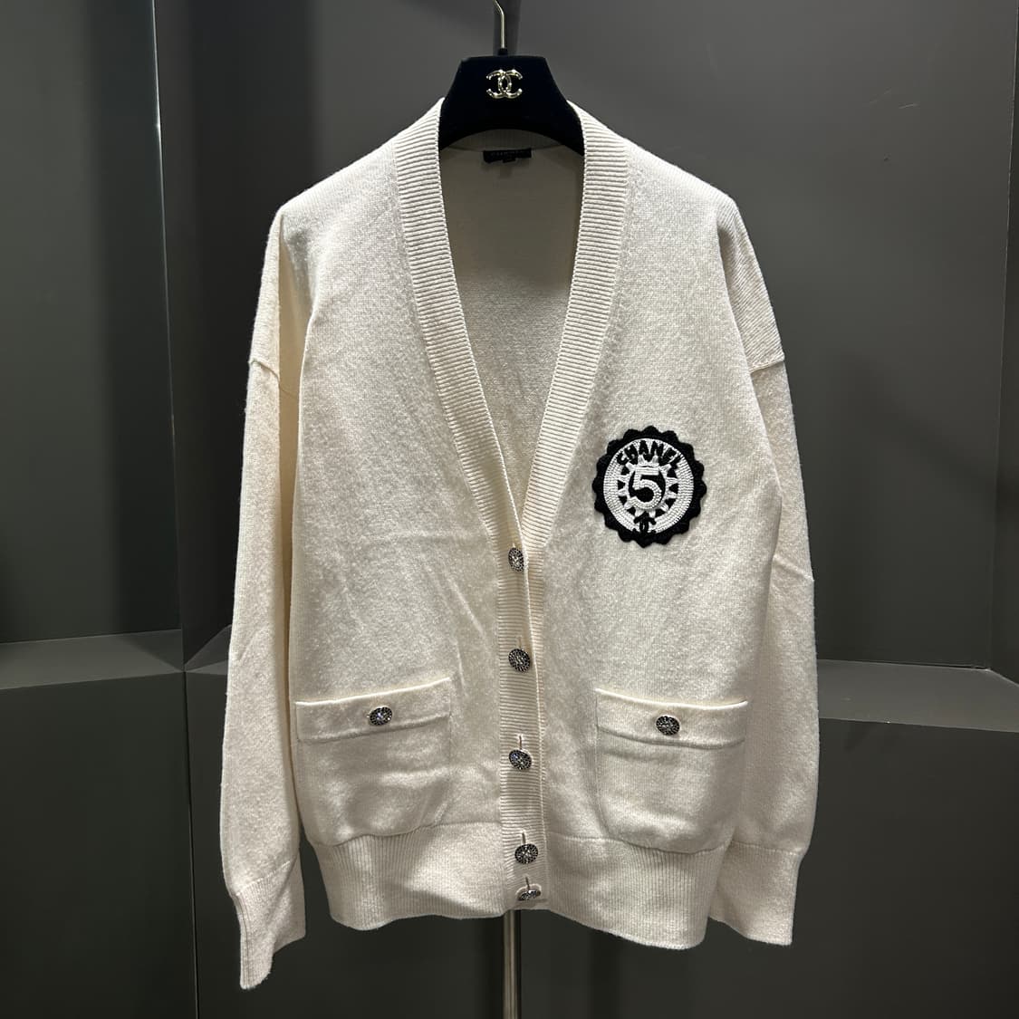 샤넬 NO.5 캐시미어 가디건 상품이미지1
