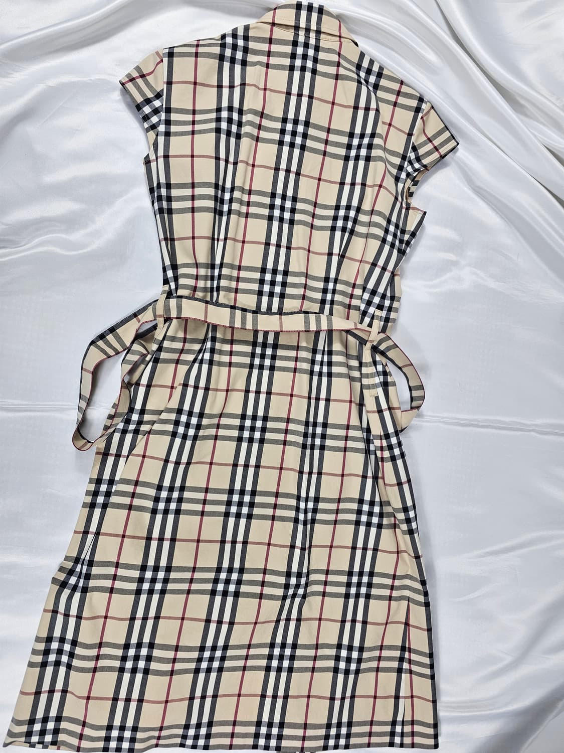 버버리원피스 상품이미지9