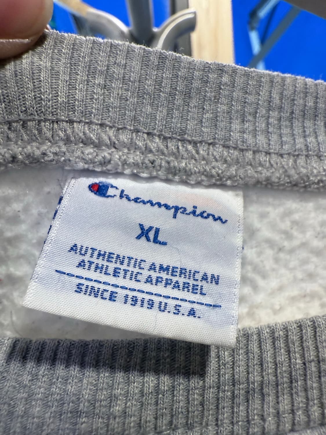 챔피온 그레이 크롭 맨투맨 상품이미지2