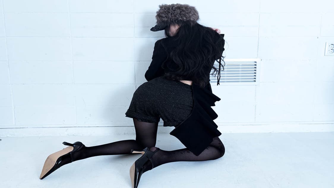 Black attached flare zipper jacket 상품이미지1